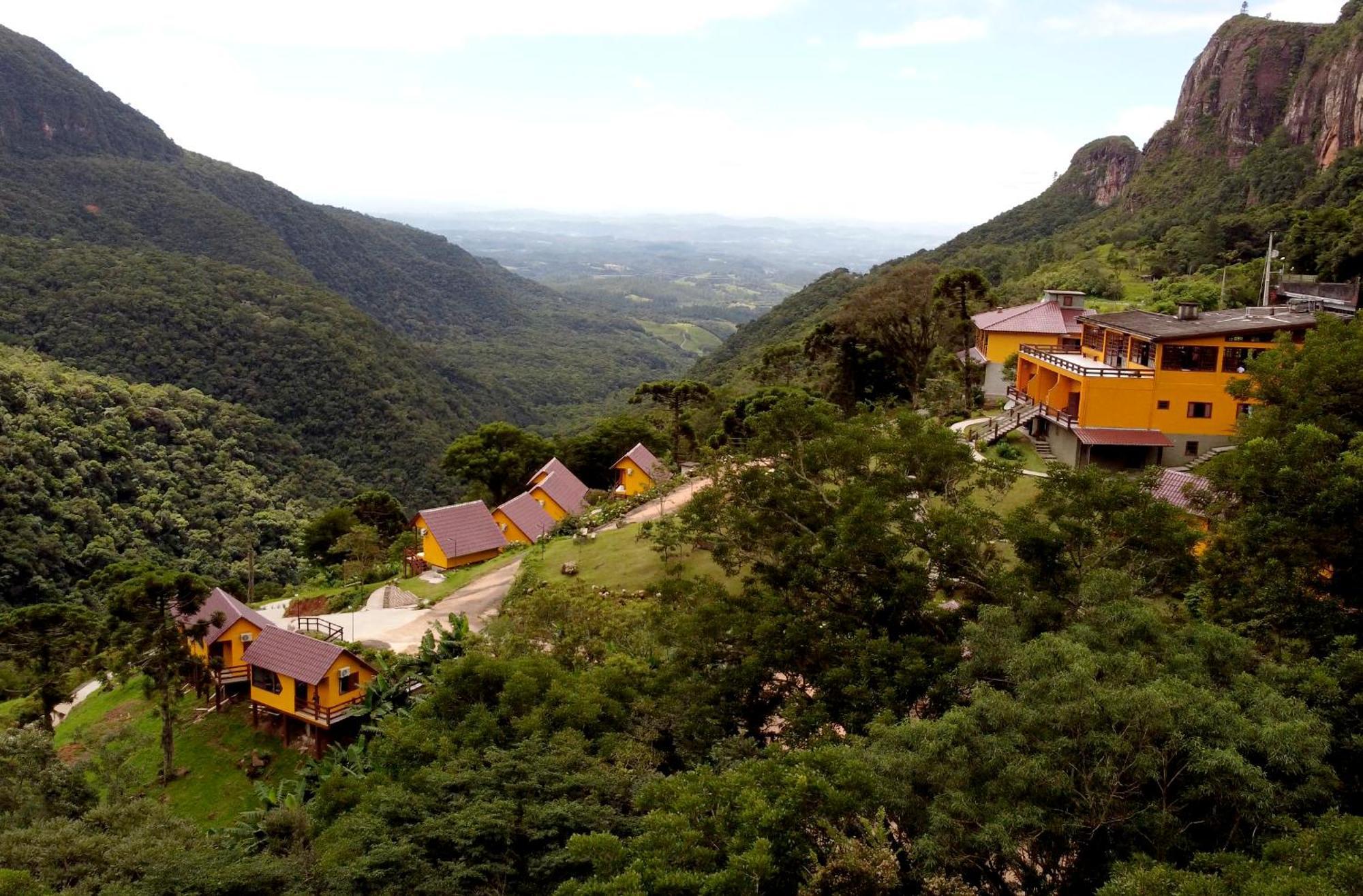 Pousada Bugio Da Serra Hotel Novo Horizonte  Exterior photo